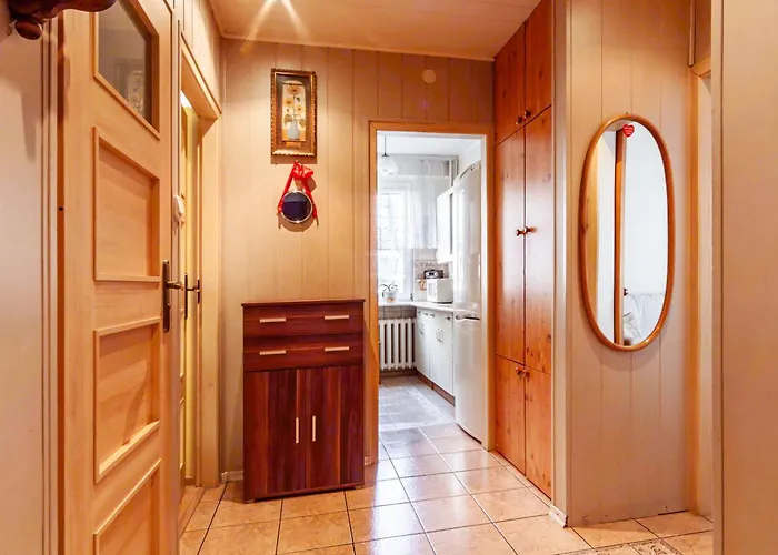 Cozy By Bookinghost *